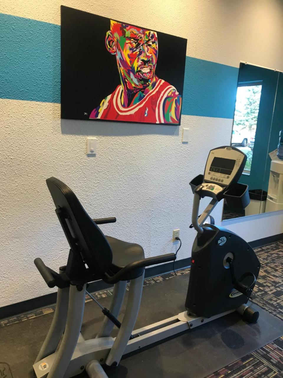 היילי Wood River Inn & Suite מראה חיצוני תמונה