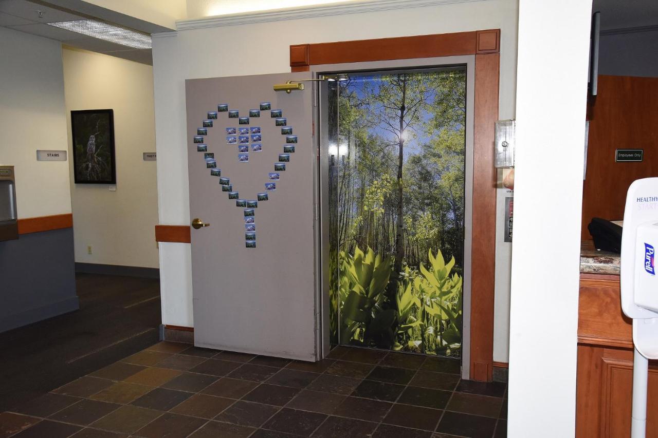 היילי Wood River Inn & Suite מראה חיצוני תמונה